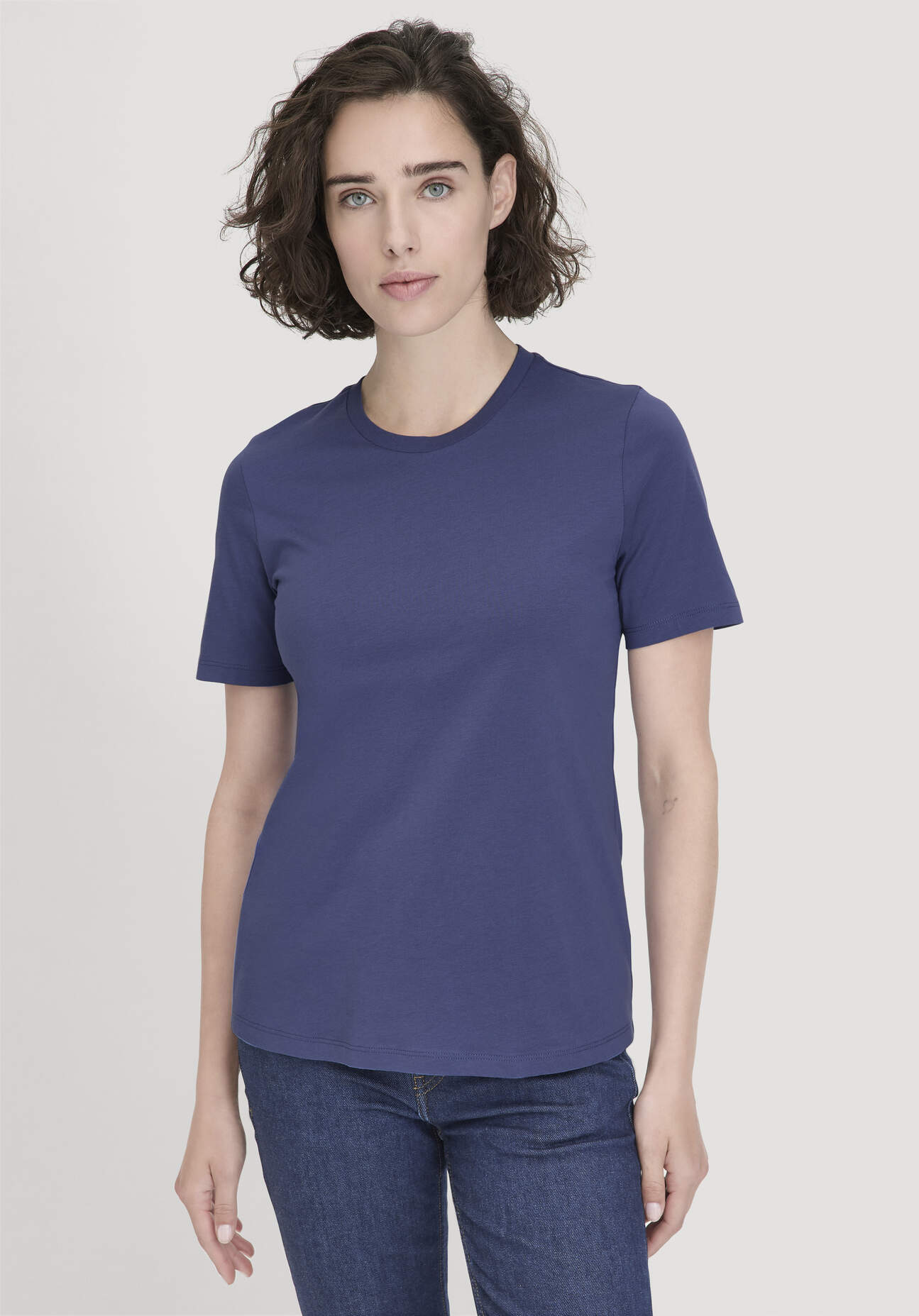 hessnatur Damen T-Shirt Regular aus Bio-Baumwolle - blau Größe 36