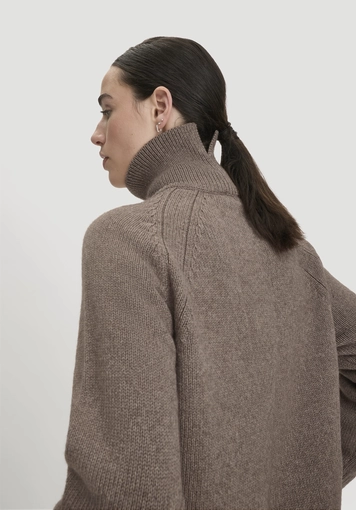 Relaxed knit sweater made from organic merino wool with organic cotton - 3