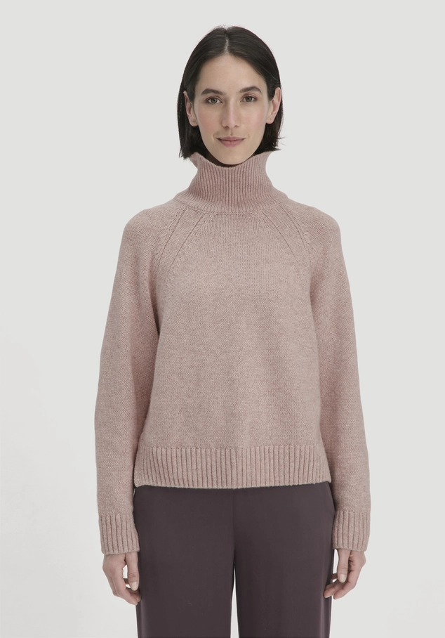 Relaxed knit sweater made from organic merino wool with organic cotton