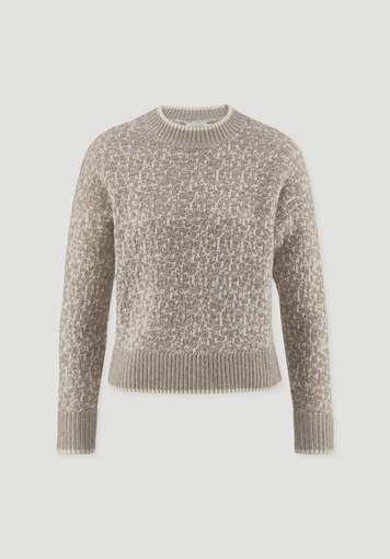 Relaxed knit sweater BETTER RECYCLING made from pure organic merino wool