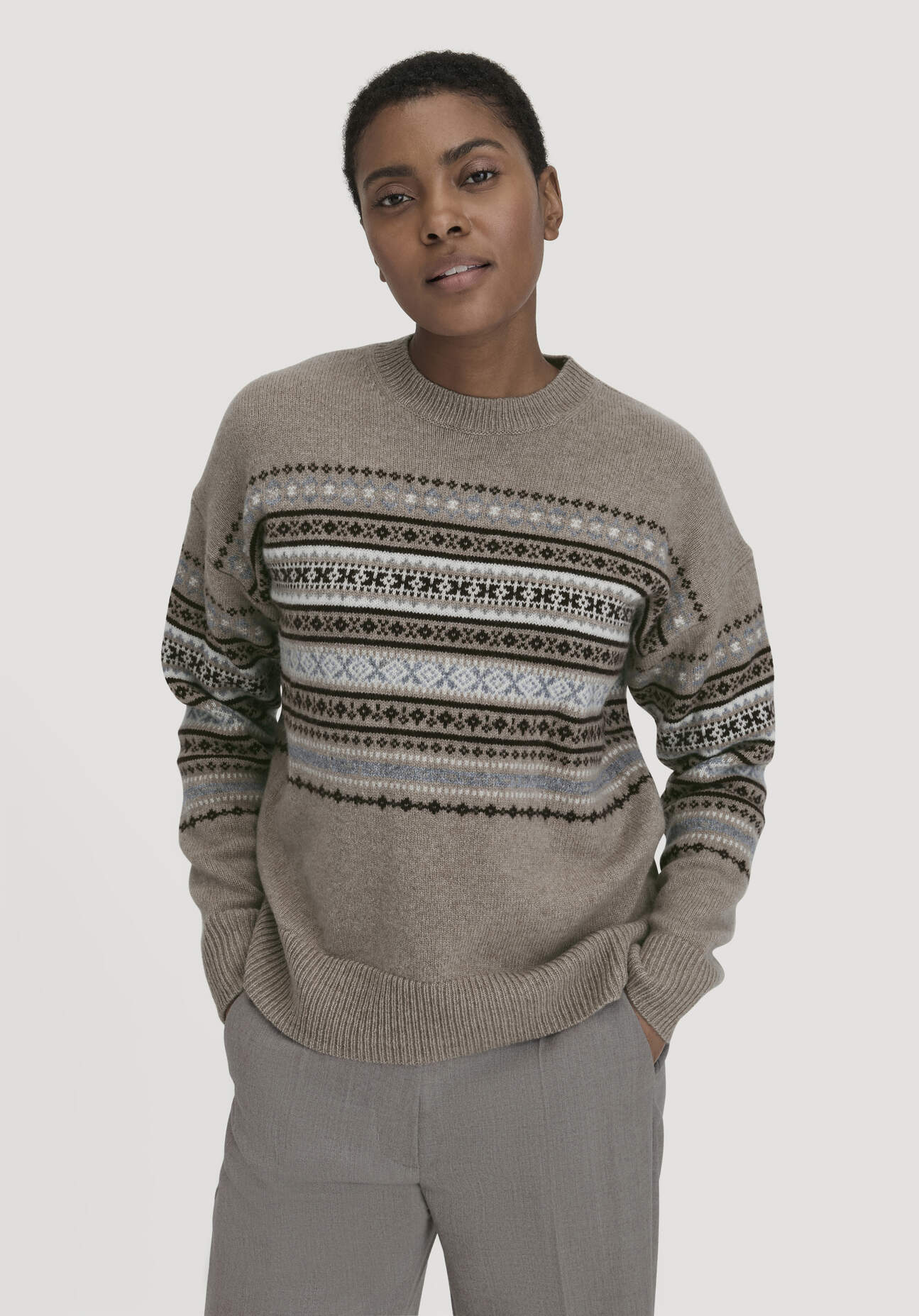 hessnatur Damen Strick Pullover Relaxed BETTER RECYCLING aus Schurwolle - braun Größe XXL