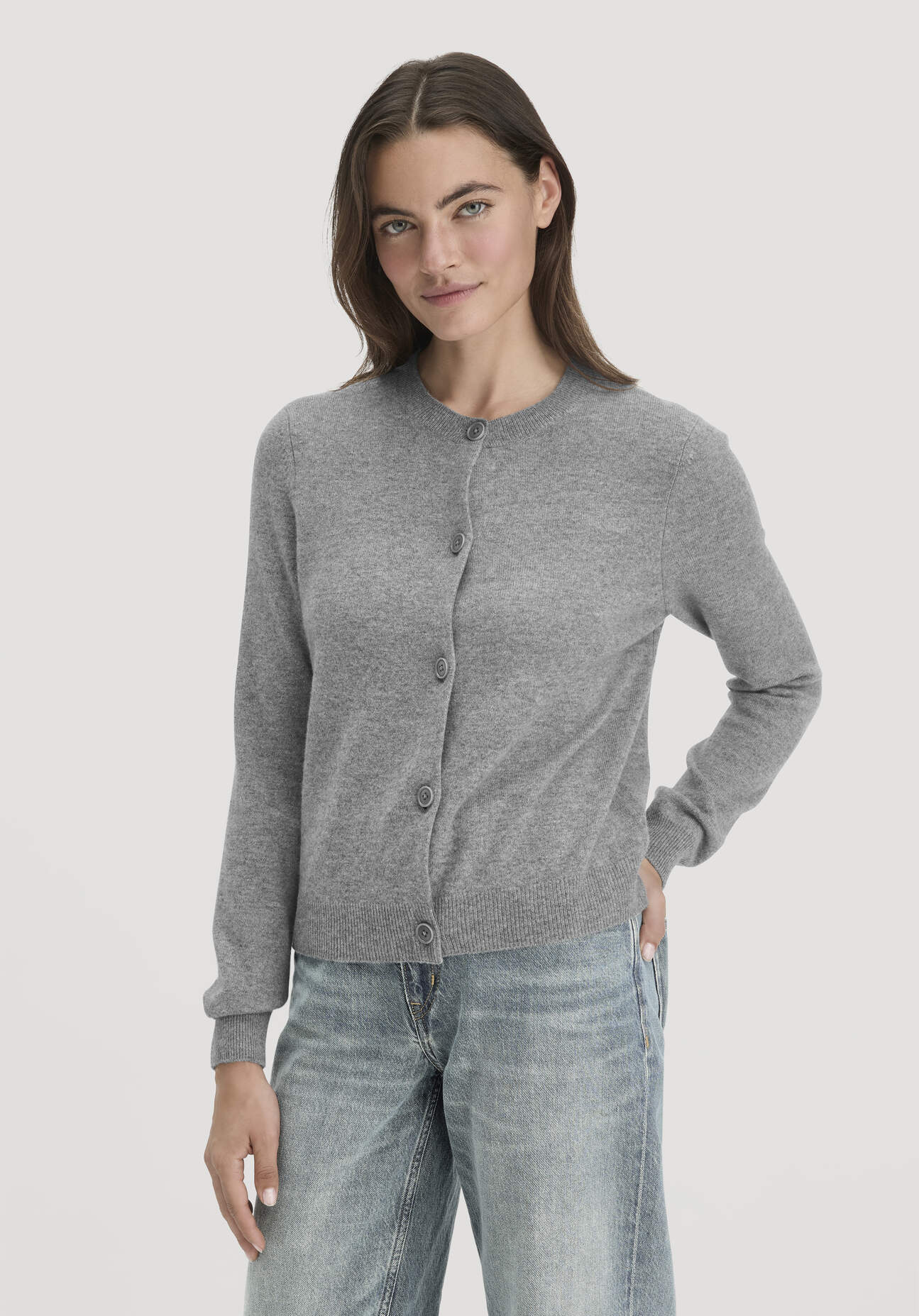 Thumbnail - hessnatur Damen Strick Jacke Regular aus Bio-Merinowolle mit Cashmere - grau - Größe XL