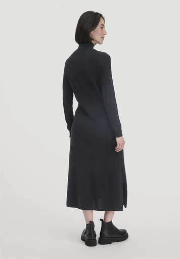 Regular knit dress made of organic merino wool with cashmere - 1