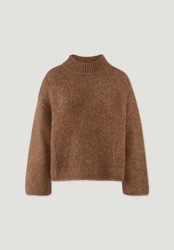 Relaxed knit sweater made of alpaca with organic cotton