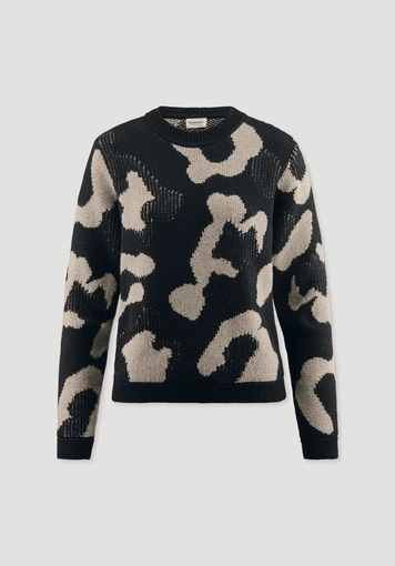 Relaxed knitted pullover made from organic cotton and organic merino wool Relaxed knitted pullover made from organic cotton and organic merino wool
