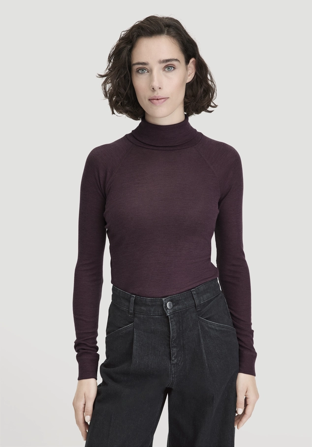 Wool mix Longlseeve Fitted made from organic merino wool and TENCEL™ Lyocell