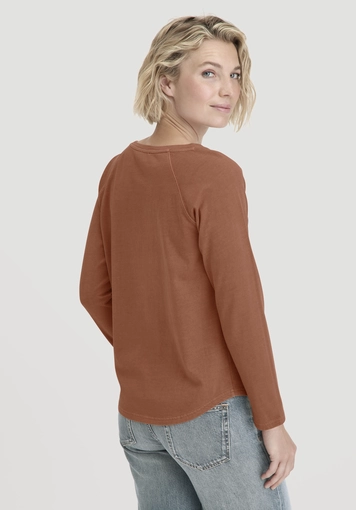 Relaxed long-sleeved shirt made from pure organic cotton - 2