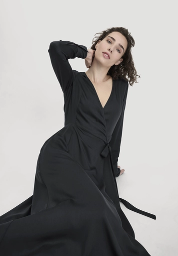 Wickelkleid Knöchellang Regular aus reiner LENZING™ ECOVERO™ Viskose - 3