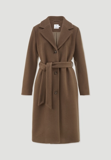 Regular wool coat made of pure organic virgin wool