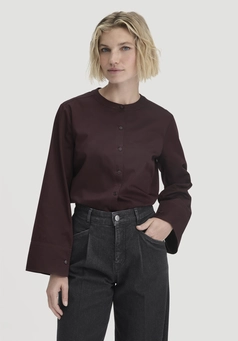 Relaxed blouse made of pure organic cotton