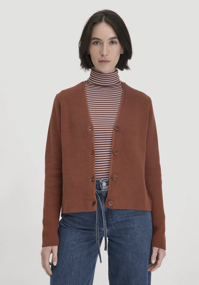 Relaxed knit jacket made from pure organic cotton