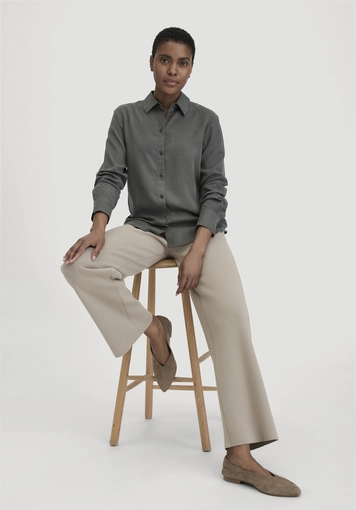 Relaxed knitted trousers made from organic merino wool and organic cotton - 3