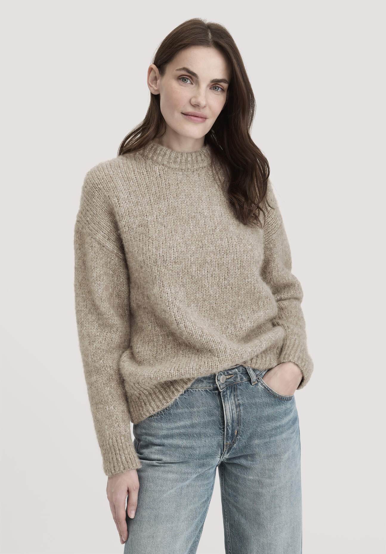 hessnatur Damen Strick Pullover Relaxed aus Alpaka mit Bio-Baumwolle - beige Größe XS