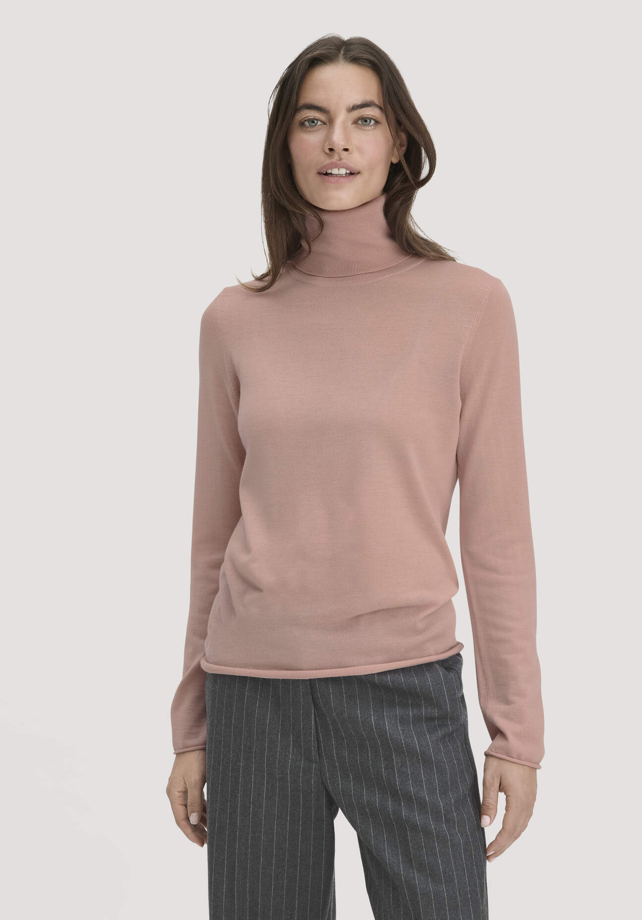 hessnatur Damen Strick Rollkragen Pullover Slim aus Bio-Merinowolle - rosa Größe S