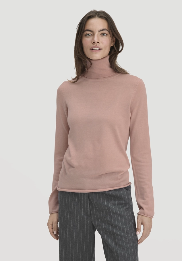 Knitted turtleneck sweater slim made of pure organic merino wool