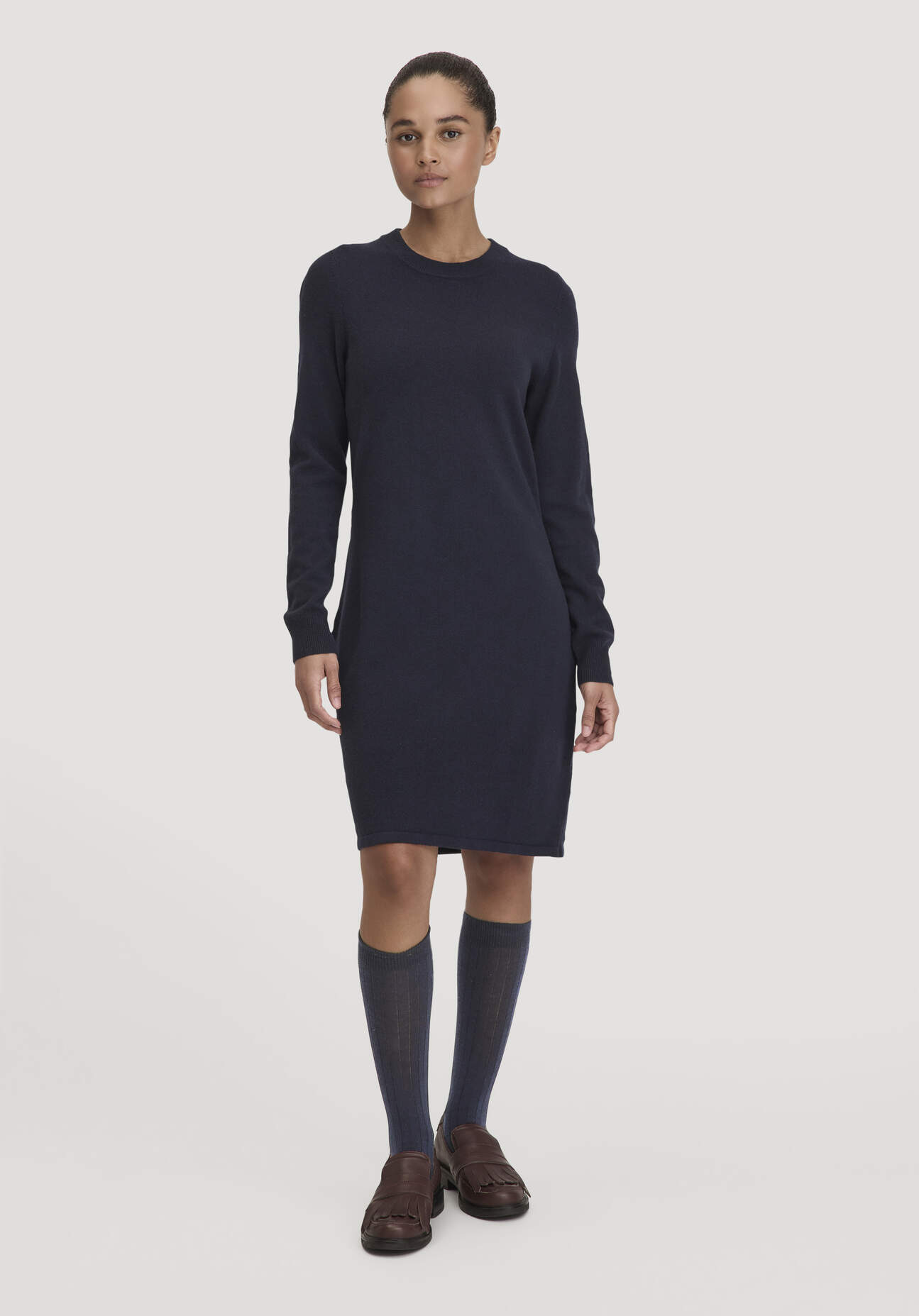 hessnatur Damen Strick Kleid Regular aus Bio-Schurwolle mit Kaschmir - blau Größe XS