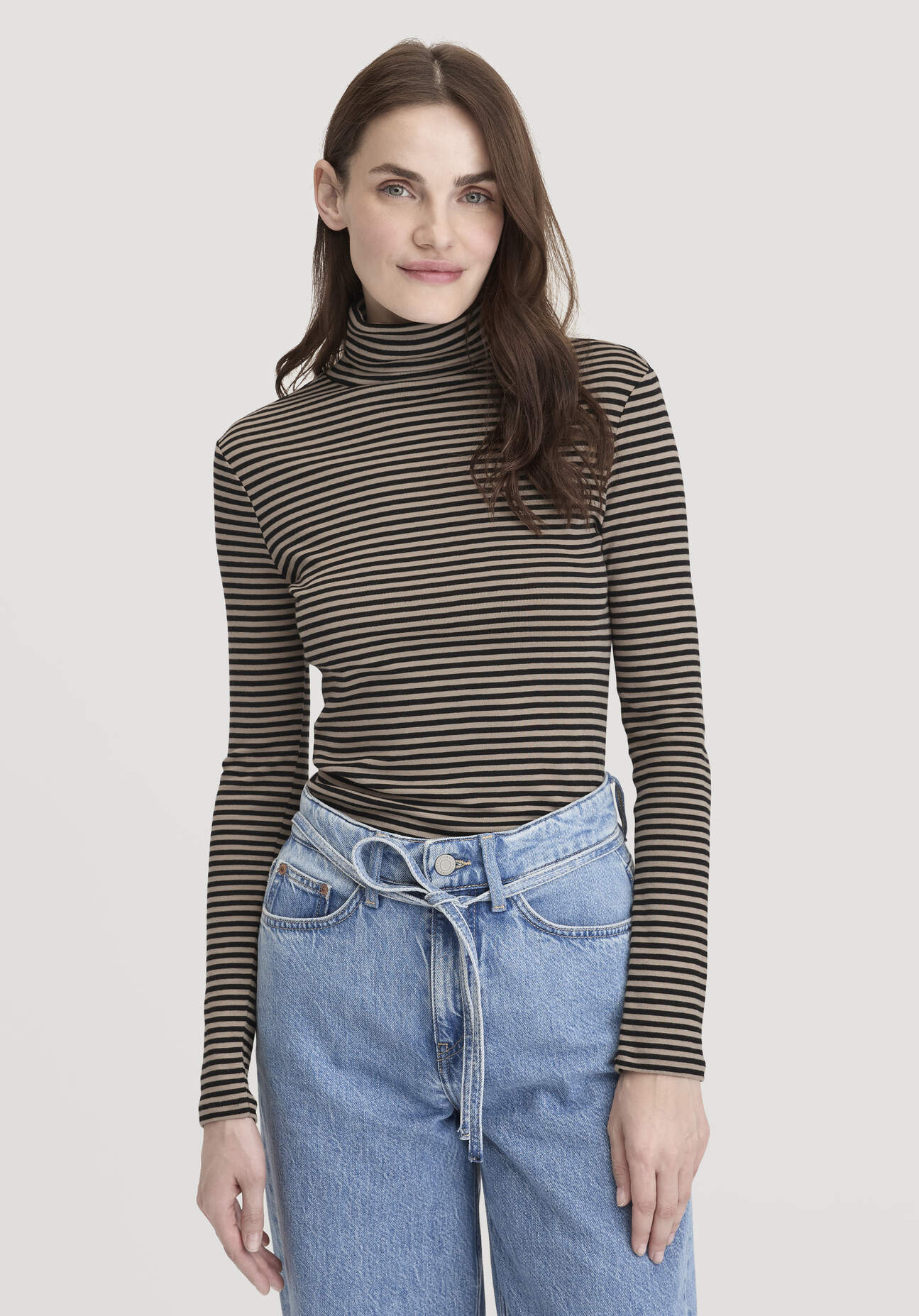 hessnatur Damen Streifen Softrib Longsleeve Fitted aus Bio-Baumwolle und Modal - beige Größe 40