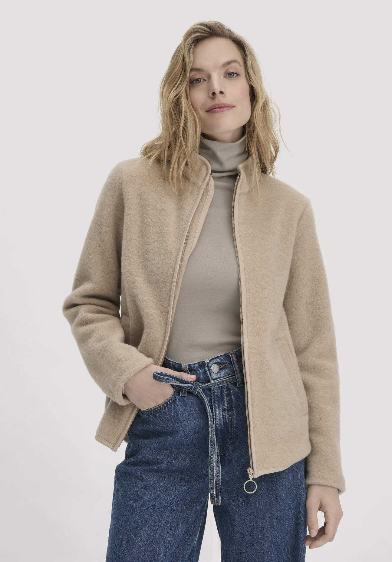hessnatur Damen Wollfleece Jacke Regular aus Bio-Merinowolle - beige Größe L