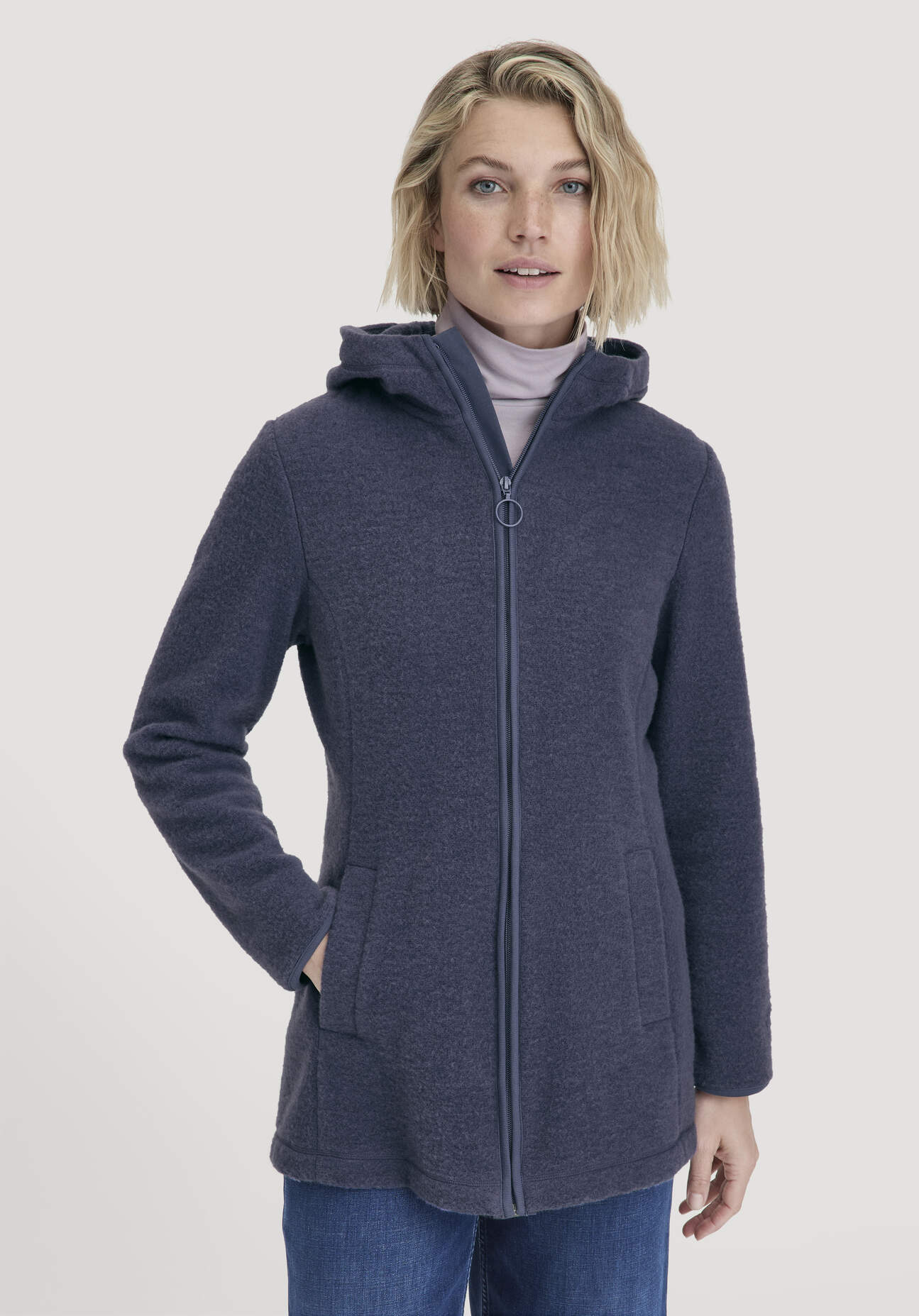 hessnatur Damen Wollfleece Kapuzen-Jacke Regular aus Bio-Merinowolle und Bio-Baumwolle - blau Größe XS