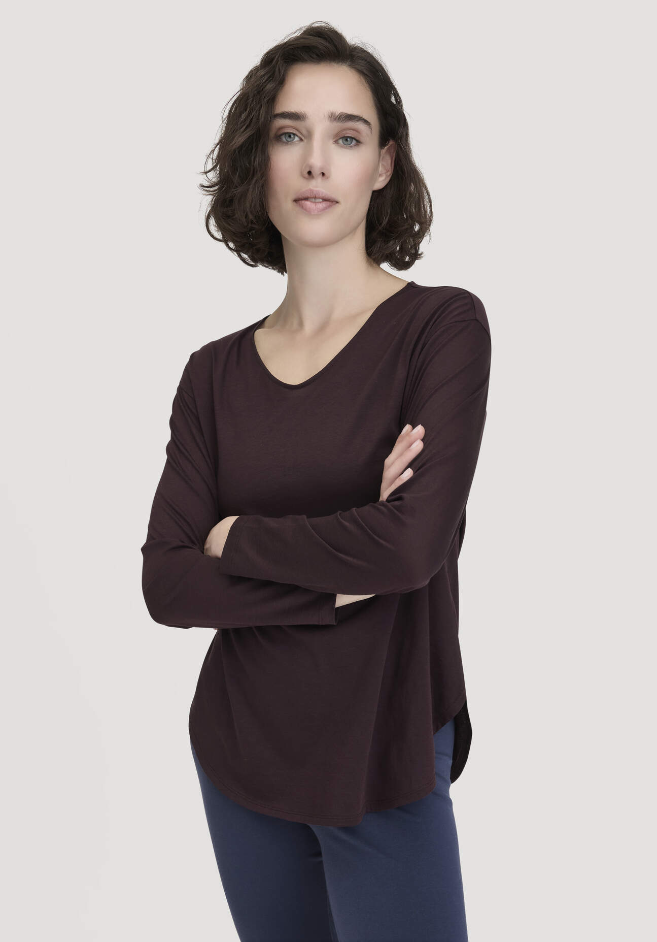 hessnatur Loungewear Longsleeve Relaxed ACTIVE LIGHT aus Bio-Baumwolle - braun Größe 34