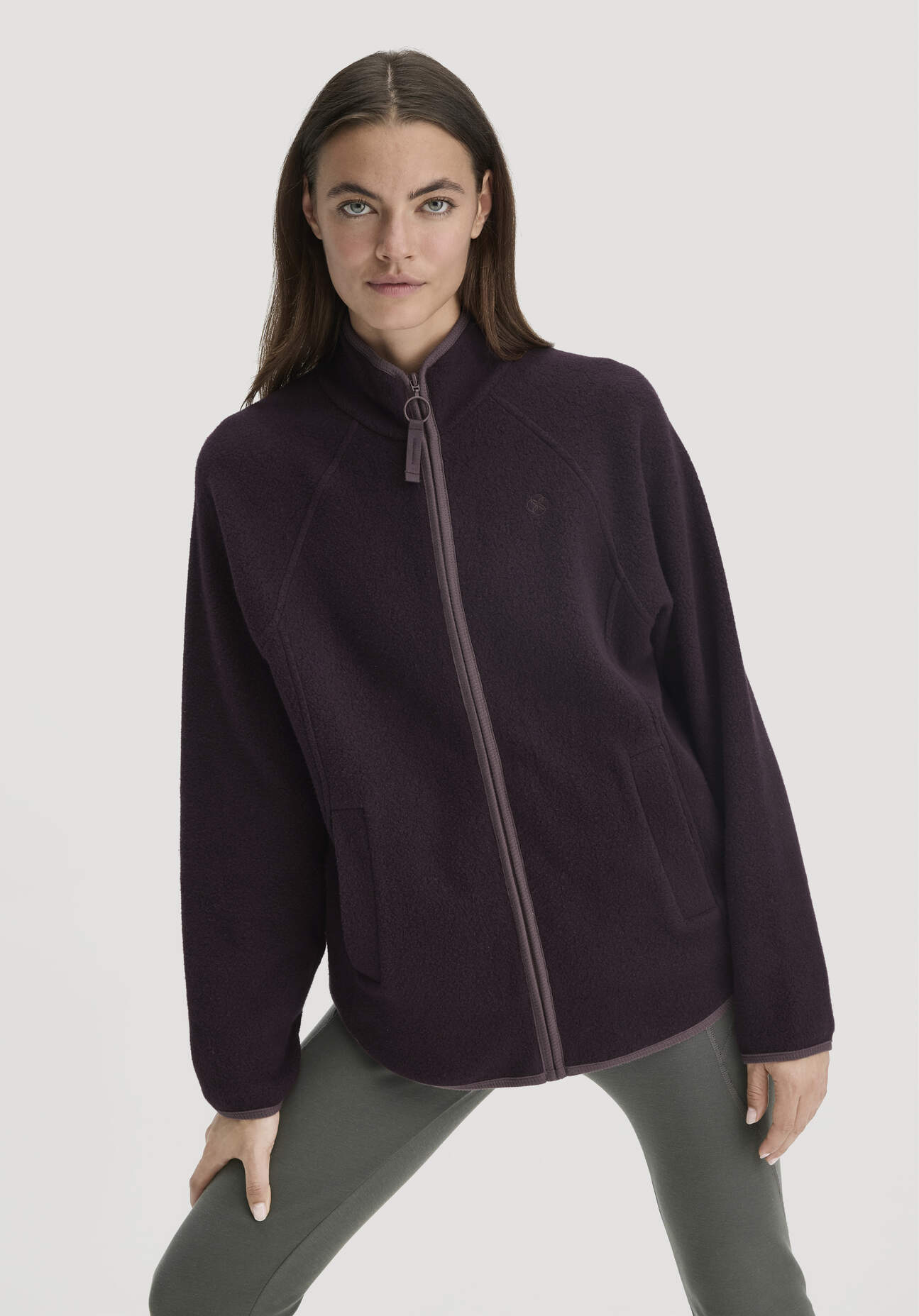 hessnatur Loungewear Fleece Jacke Relaxed ACTIVE LIGHT aus Bio-Baumwolle - braun Größe M