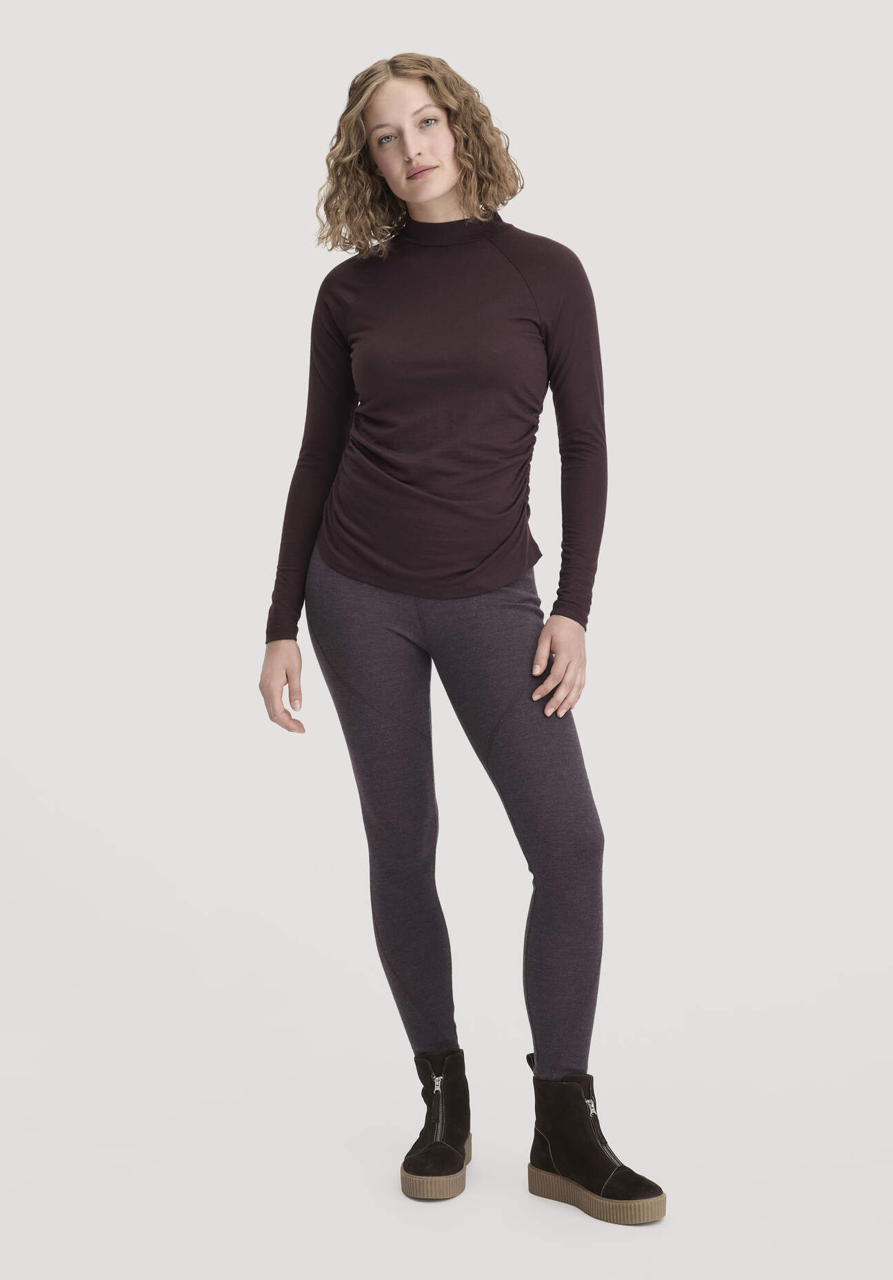 hessnatur Loungewear Leggings Medium Cut ACTIVE FUNCTIONAL aus Bio-Merinowolle und Bio-Baumwolle - braun Größe XS