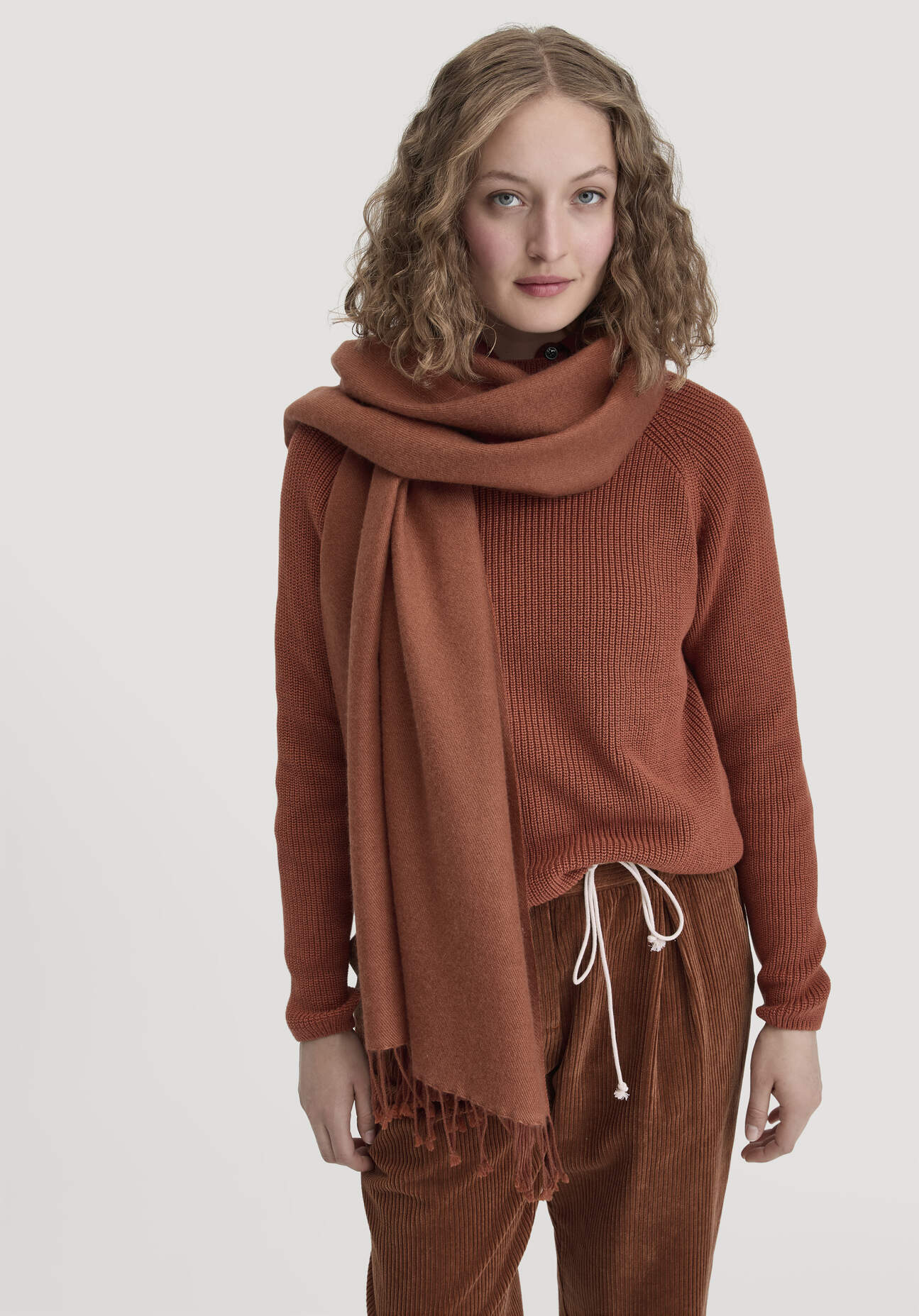 hessnatur Damen Schal aus Cashmere mit Schurwolle - braun Grösse60x200 cm