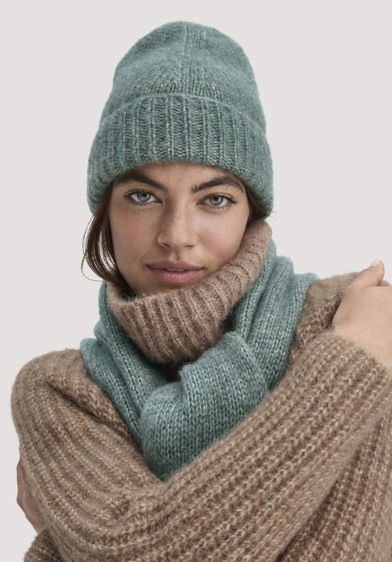 hessnatur Damen Mütze aus Alpaka mit Bio-Pima-Baumwolle - grün Größe One Size