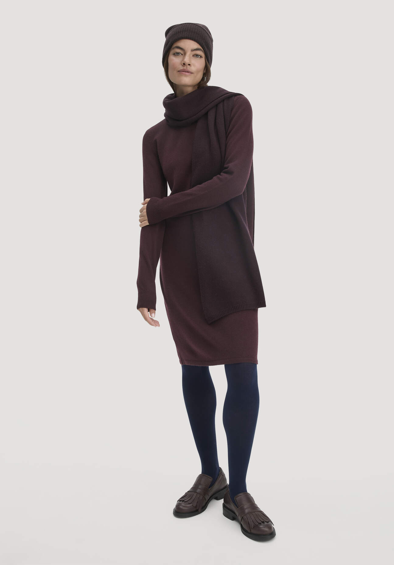 hessnatur Damen Strick Schal - schwarzbeere
