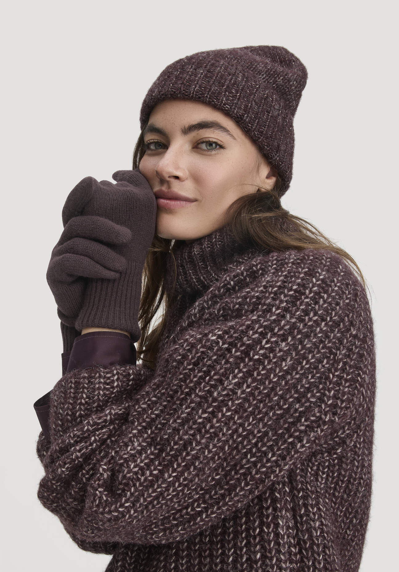 hessnatur Damen Strick Handschuhe aus Bio-Merinowolle mit Cashmere - braun Größe 1size