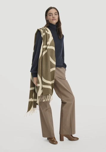 Printed scarf made of pure new wool - 0