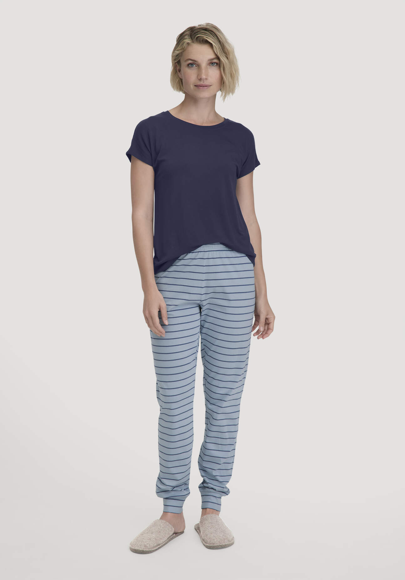 hessnatur Damen Schlafhose PURE COTTON aus Bio-Baumwolle - blau Größe 36