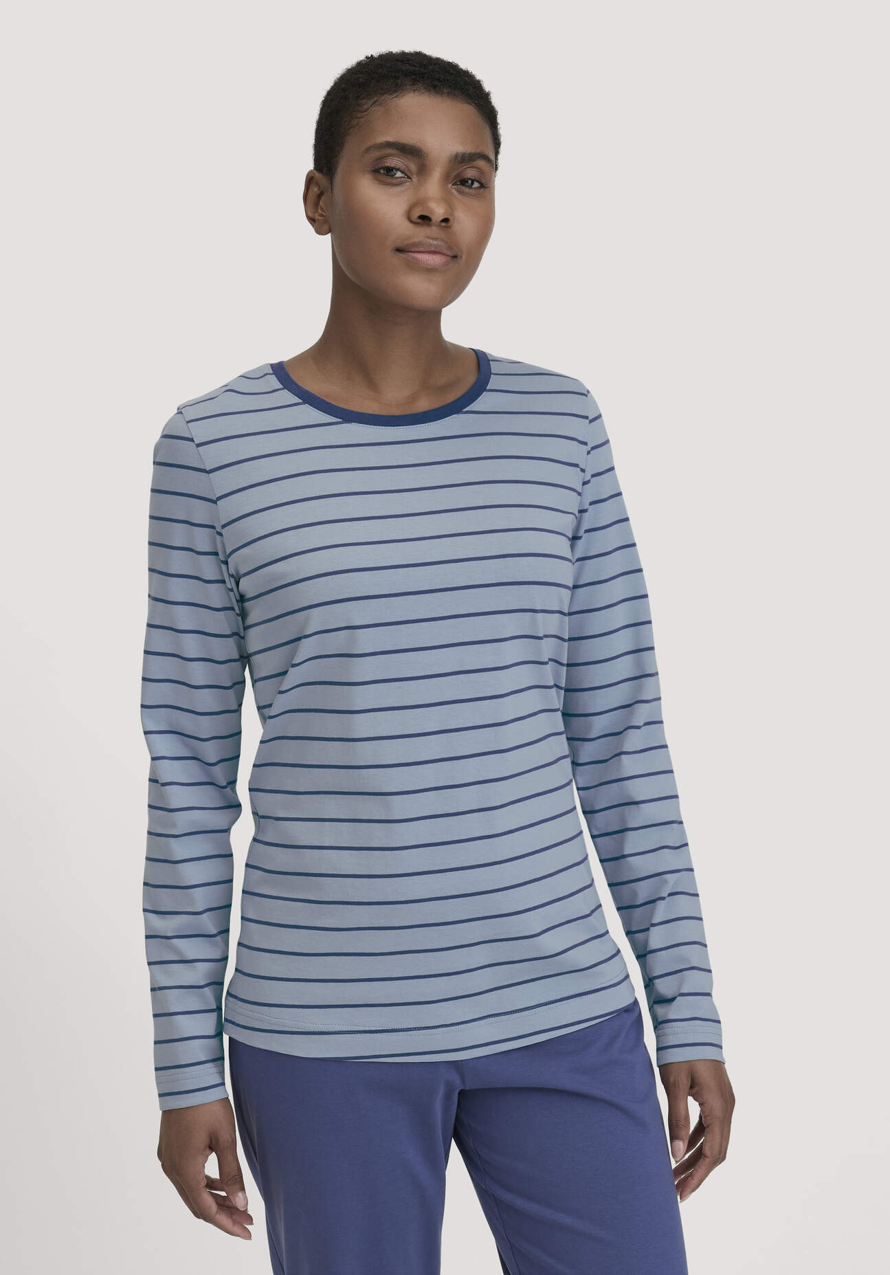 hessnatur Damen Schlaf Shirt PURE COTTON aus Bio-Baumwolle - blau Größe 40
