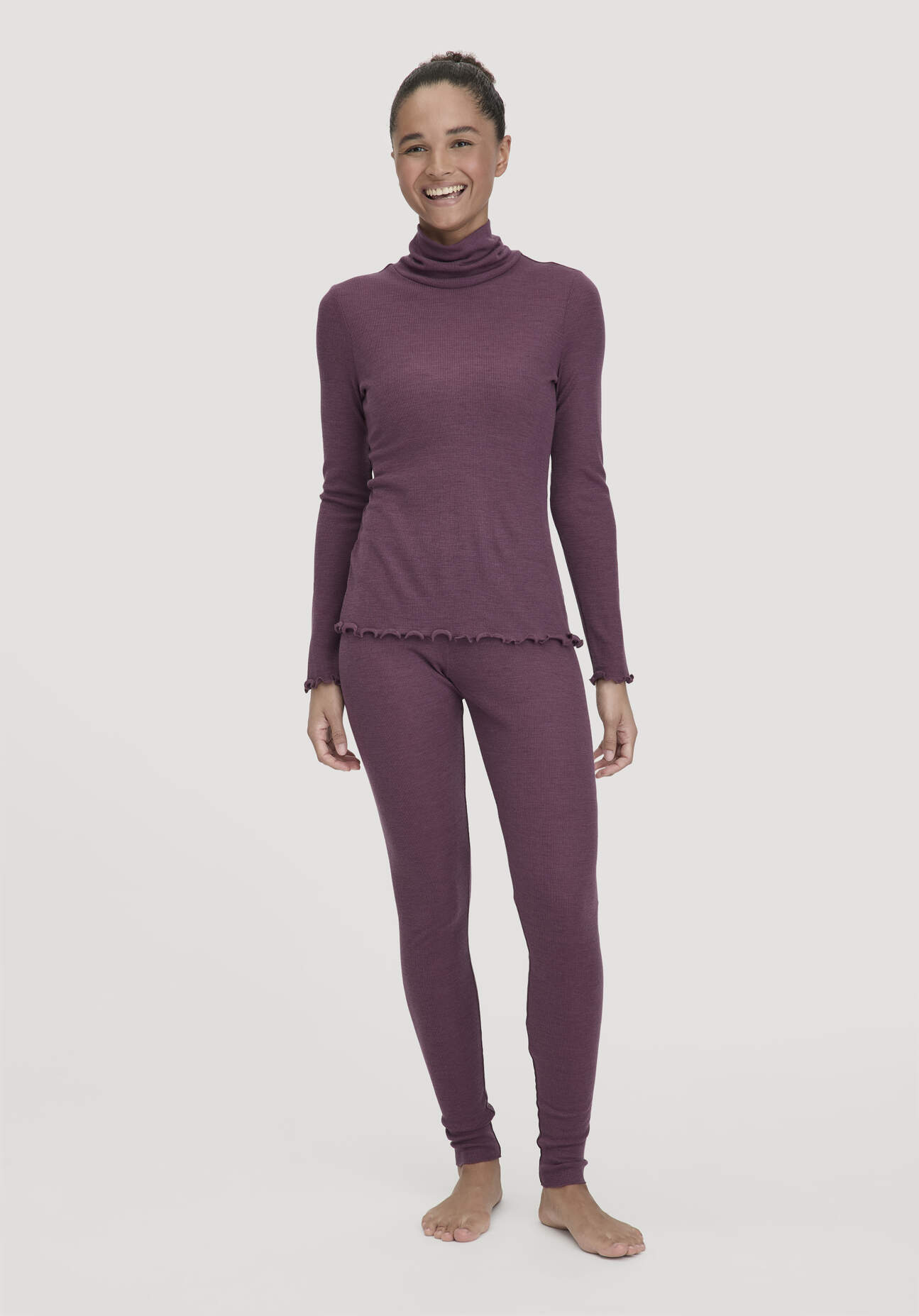 hessnatur Damen Leggings WARM TOUCH mit Bio-Merinowolle und TENCEL™ Lyocell - lila Größe 34