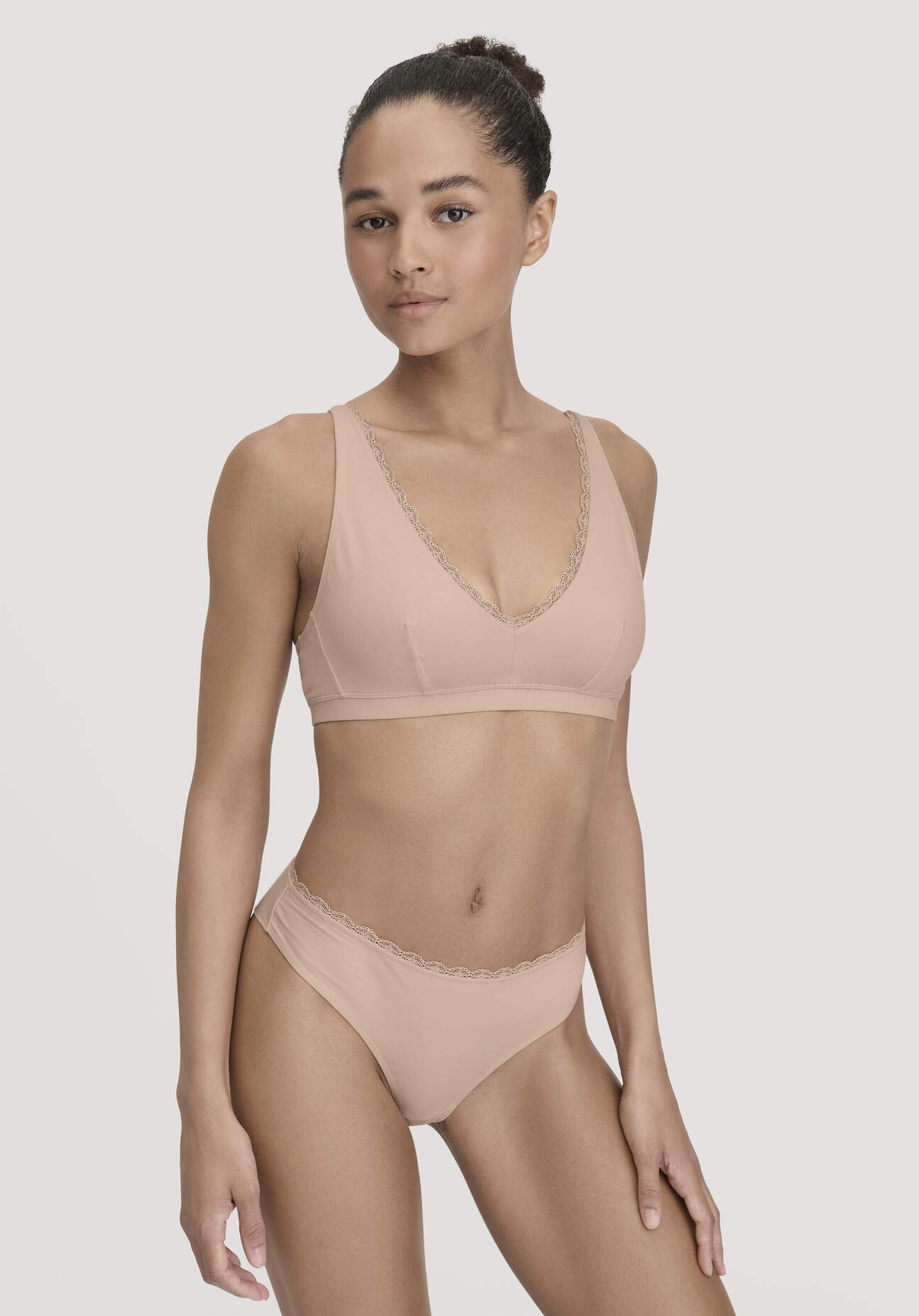 hessnatur Damen Brazil Regular Cut COTTON FEEL LACE aus Bio-Baumwolle - rosa Größe 46