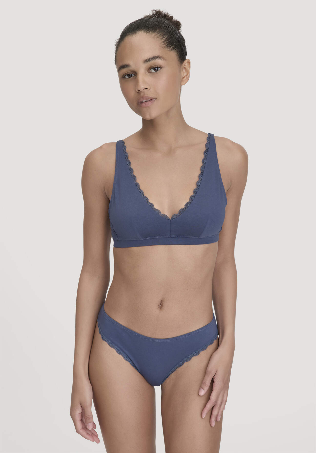 hessnatur Damen Bustier COTTON FELL aus Bio-Baumwolle - blau Größe 34