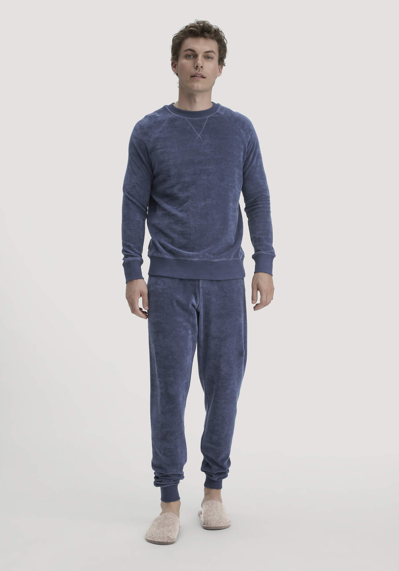 hessnatur Herren Frottee Schlafshirt PURE COTTON aus Bio-Baumwolle - blau Größe 46