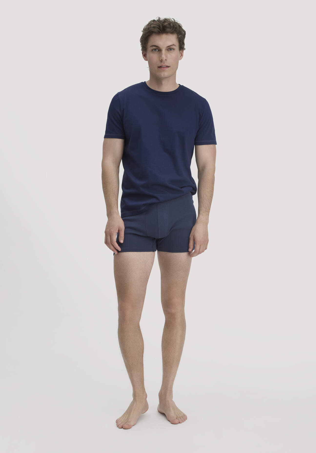 hessnatur Herren Pants Regular Cut im PURE NATURE aus Bio-Baumwolle - blau Größe 8