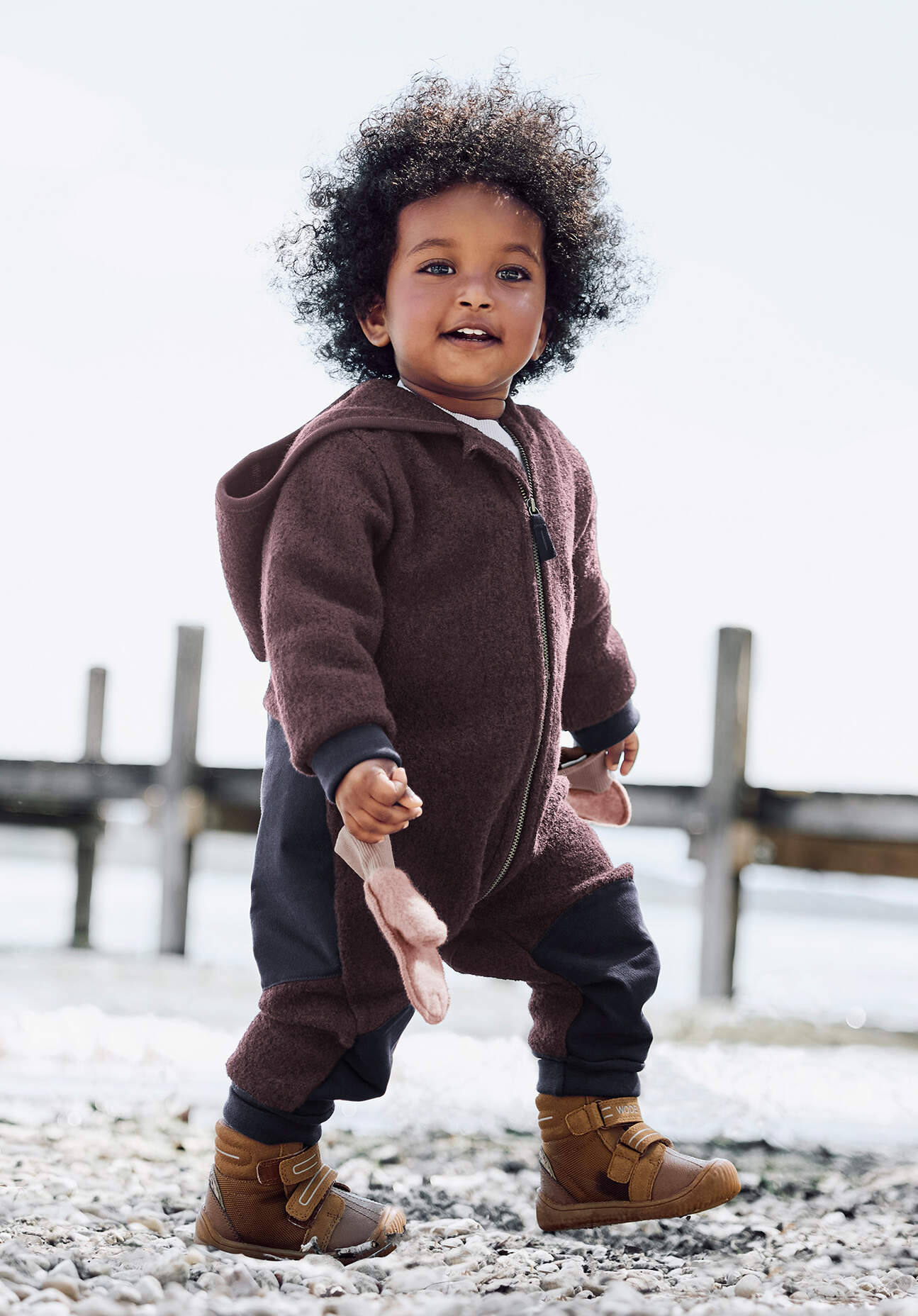 hessnatur Baby Wollwalk Overall aus Bio-Merinowolle mit Softshell - braun Größe 74/80