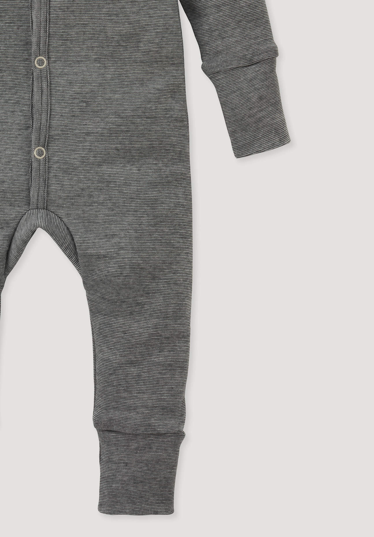 Thumbnail - hessnatur Baby Schlafoverall aus Bio-Baumwolle mit Bio-Merinowolle und Seide - grau - Größe 98/104