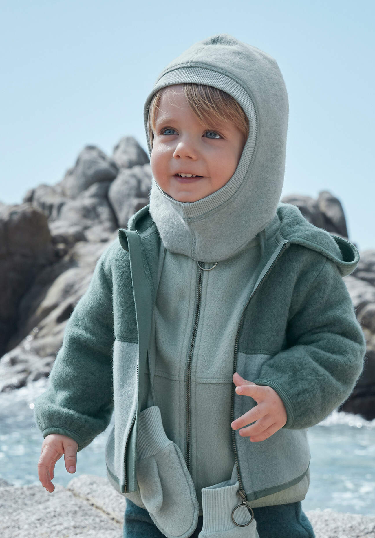 hessnatur Baby Wollfleece Mütze aus Bio-Merinowolle - grün Größe 41-43 cm Kopfumfang