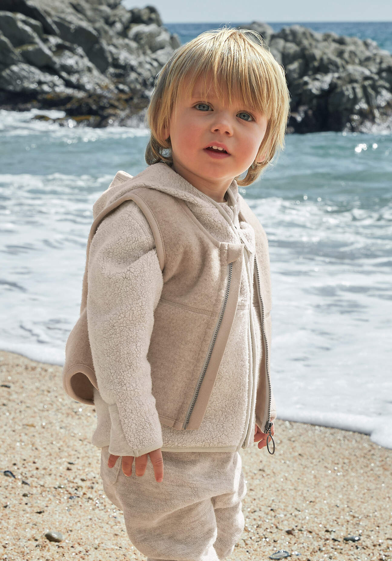 hessnatur Baby Wollfleece Weste aus Bio-Merinowolle - beige Größe 62/68