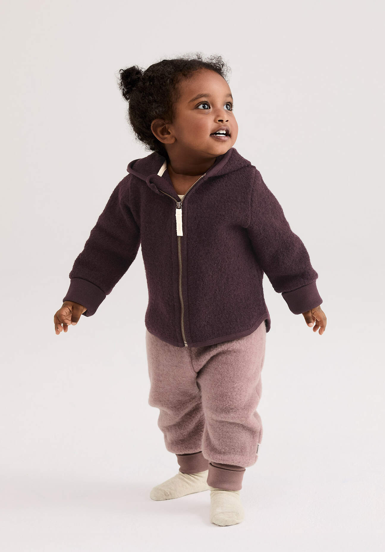 hessnatur Baby Wollfleece Hose aus Bio-Merinowolle - lila Größe 74/80