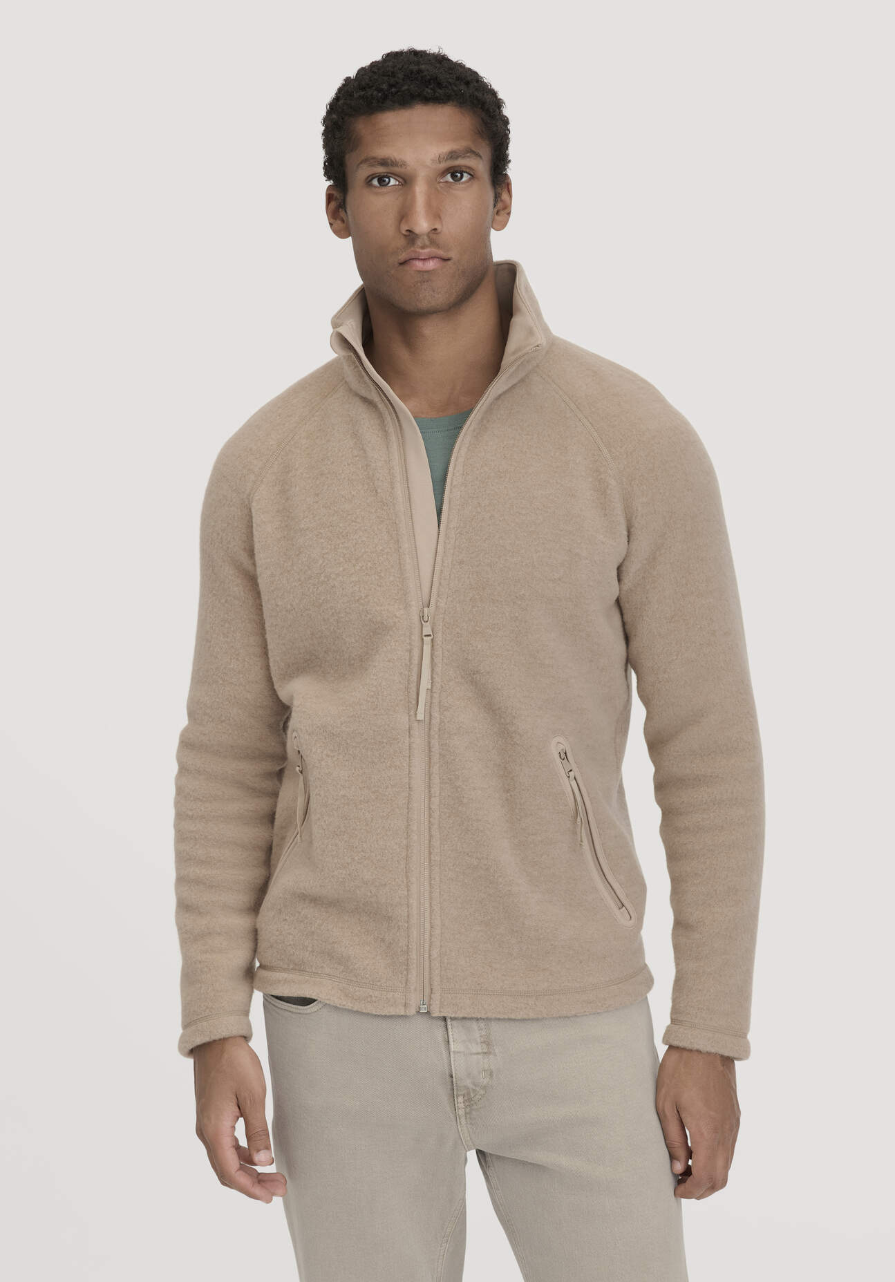 hessnatur Herren Wollfleece Jacke Regular aus Bio-Merinowolle - beige Größe 48