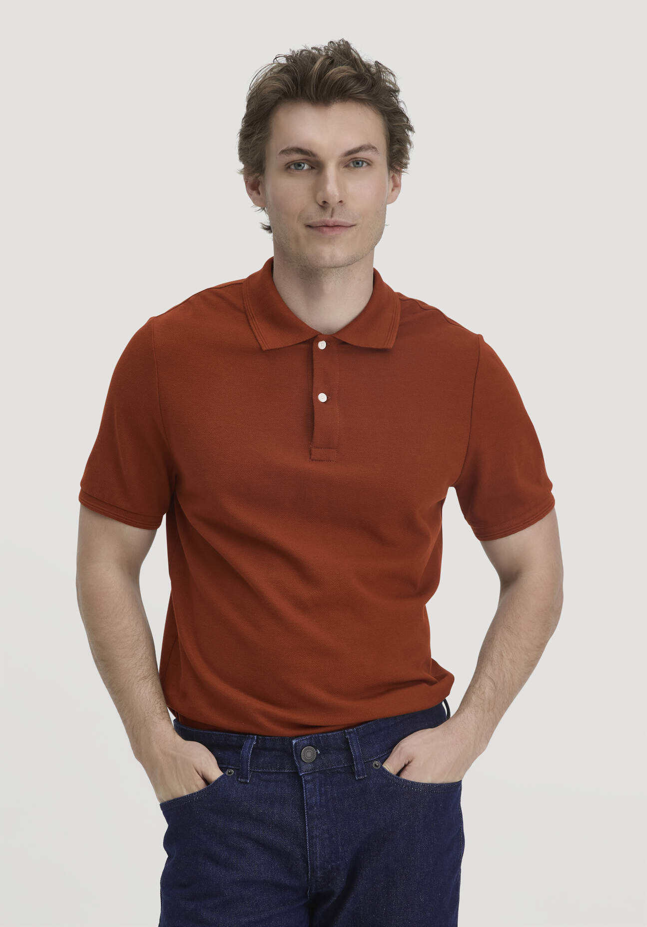 hessnatur Herren Piqué Polo Regular aus Bio-Baumwolle - braun Größe 46