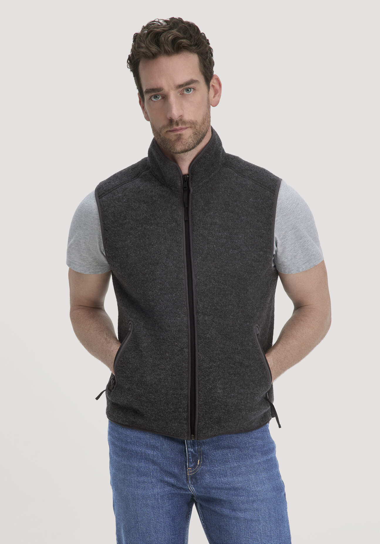 hessnatur Herren Wollfleece Weste Regular aus Bio-Merinowolle - grau Größe 46