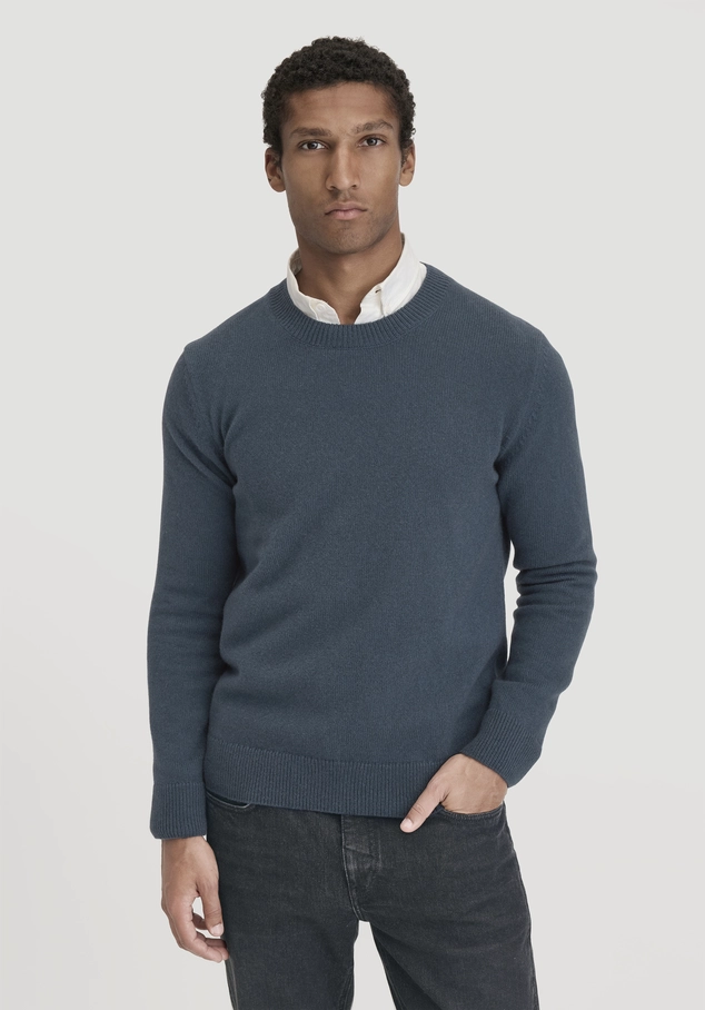 Regular knit sweater made of organic merino wool with organic cotton