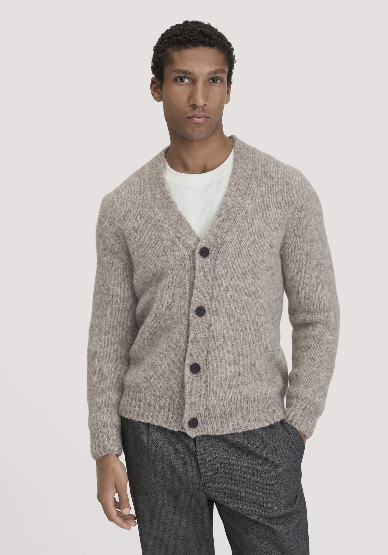 hessnatur Herren Strick Jacke Relaxed aus Alpaka mit Bio-Baumwolle - grau Größe XL