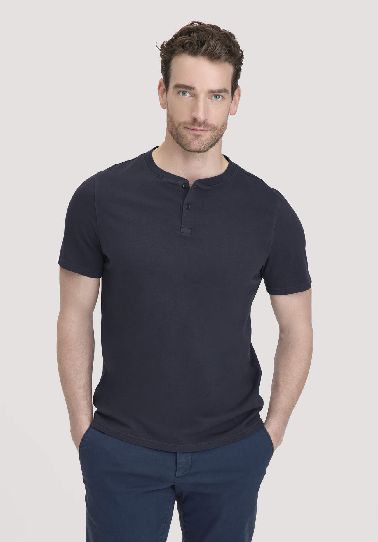 hessnatur Herren Heavy Jersey Henley Shirt Relaxed aus Bio-Baumwolle - blau Größe 54