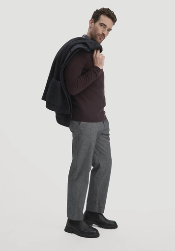 Regular knit sweater made of organic merino wool with cashmere - 1